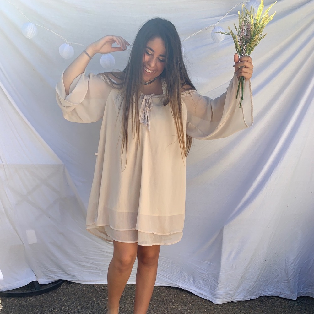 BOHO DRESS! - Picture 2 of 4